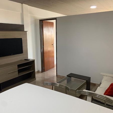 Departamento Amoblado Temporario- Posadas Mdz 6D 외부 사진